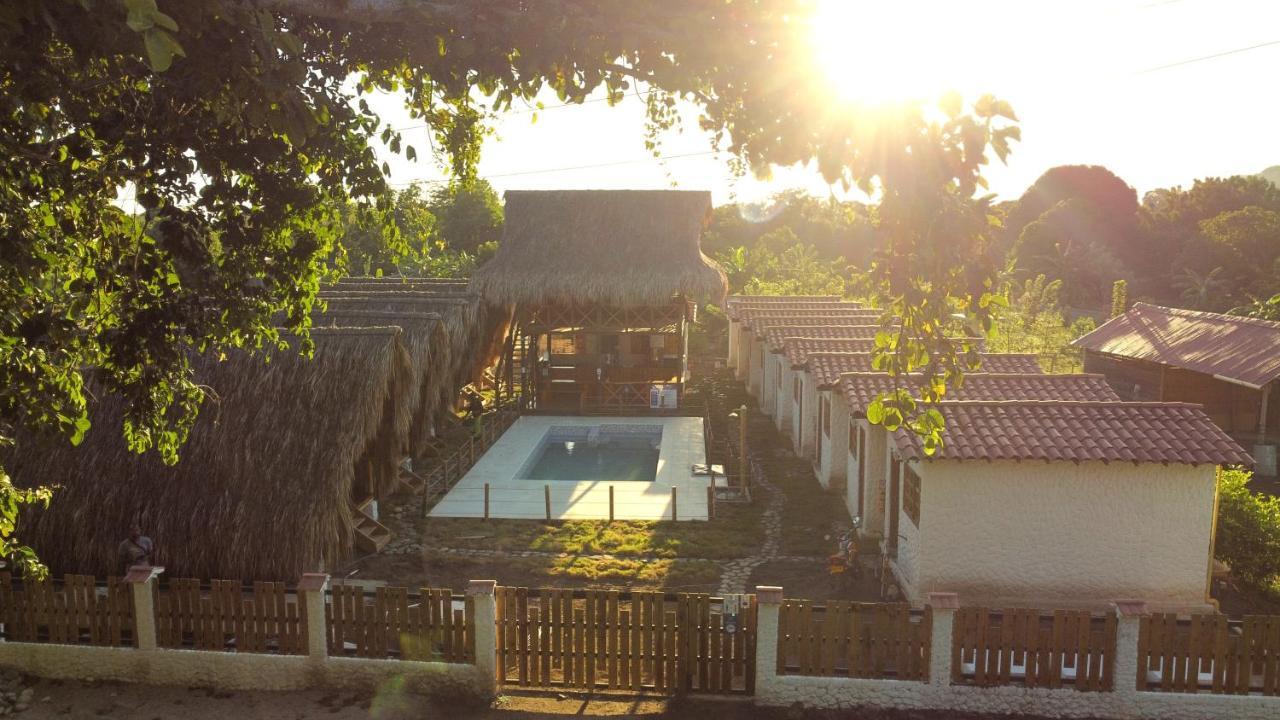 Palomino Sunrise Hotel Exterior photo